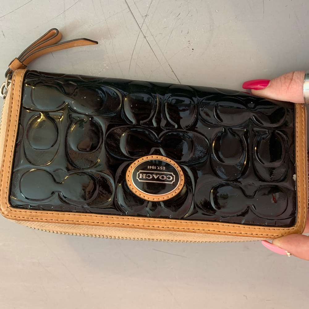 Coach wallet